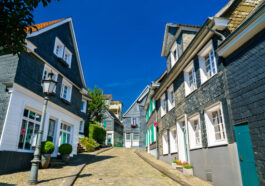 Historische Häuser in der Klingenstadt Solingen Stadtteil Grafrath