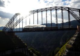 Müngstener Brücke: Deutschlands höchste Eisenbahnbrücke